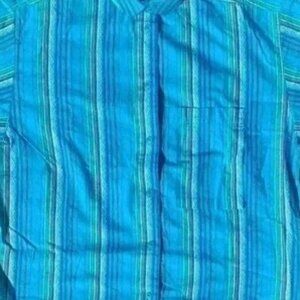 VTG LizSport Petite SouthWestern Style Short Sleeve Button Down Shirt